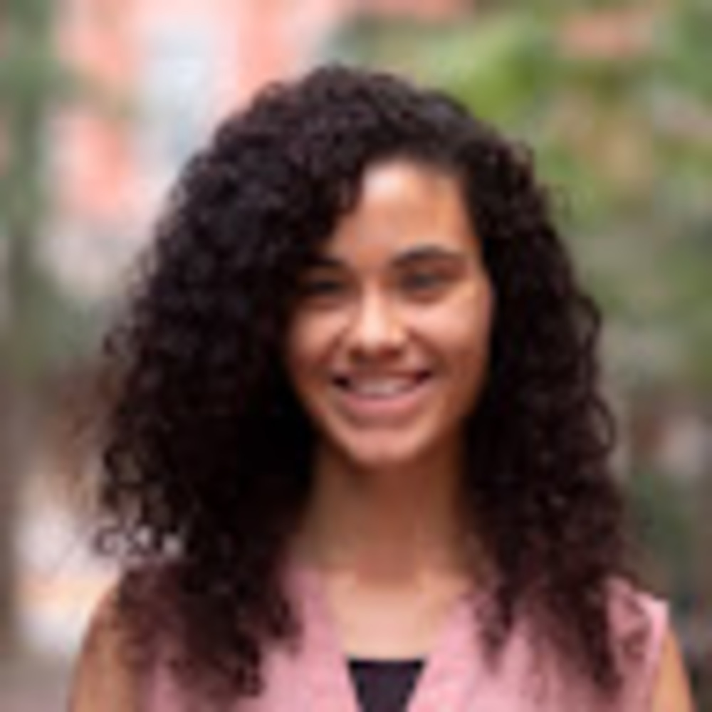 Meet your Posher, Camille